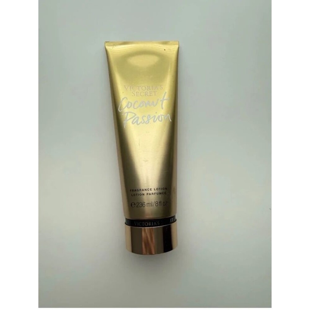 Victoria’s Secret Coconut Passion Fragrance Lotion 8 oz Coconut Vanilla